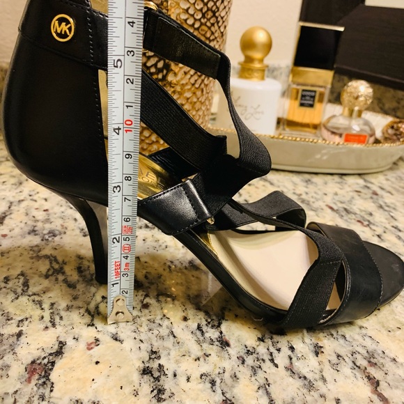 MICHAEL Michael Kors Strappy Heels 7M - Picture 7 of 8